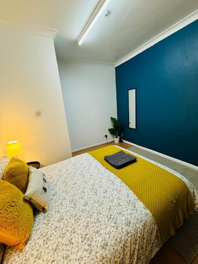 2 Bedrooms House Near Central London Bagian luar foto