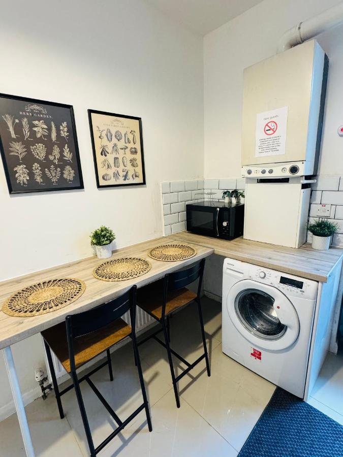 2 Bedrooms House Near Central London Bagian luar foto